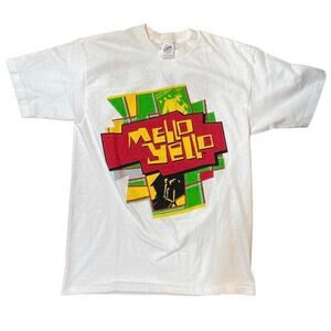 90s mellow yellow tee shirt  large